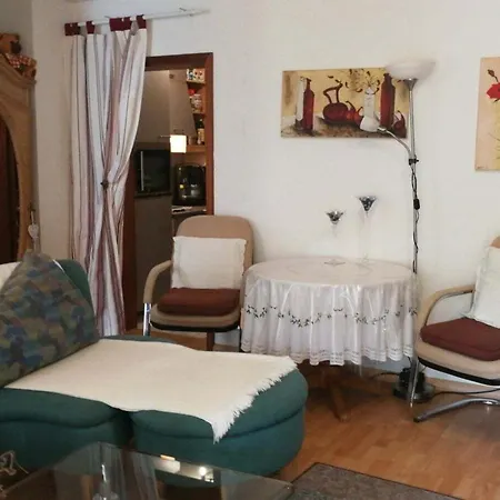 Tatil Evi In Neusaess With Barbecue And Wifi