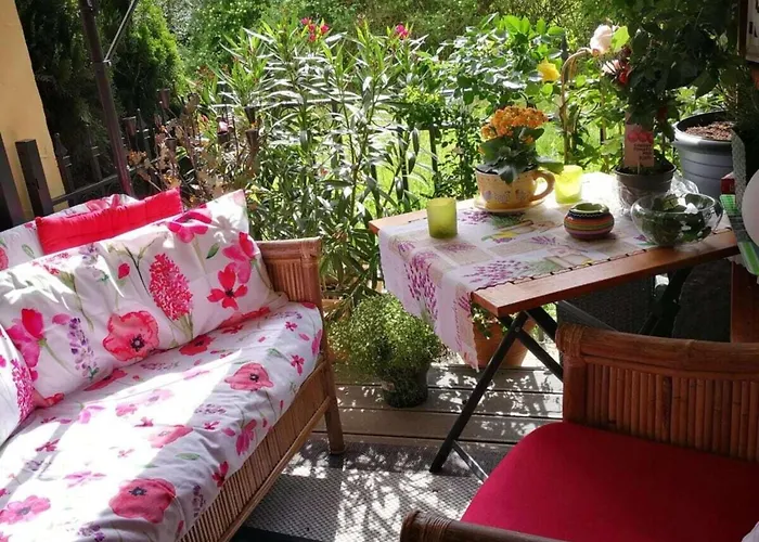 In Neusaess With Barbecue And Wifi *